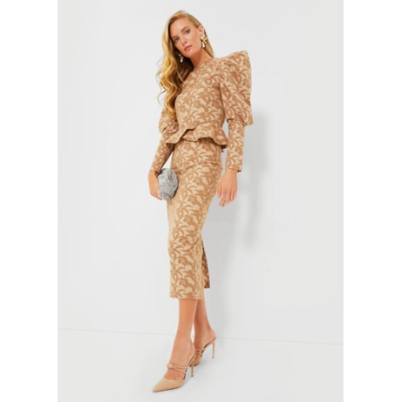 NWT Tuckernuck En Saison Taupe Augustine Top & Skirt 2 Piece Set Women's Small - Picture 1 of 16